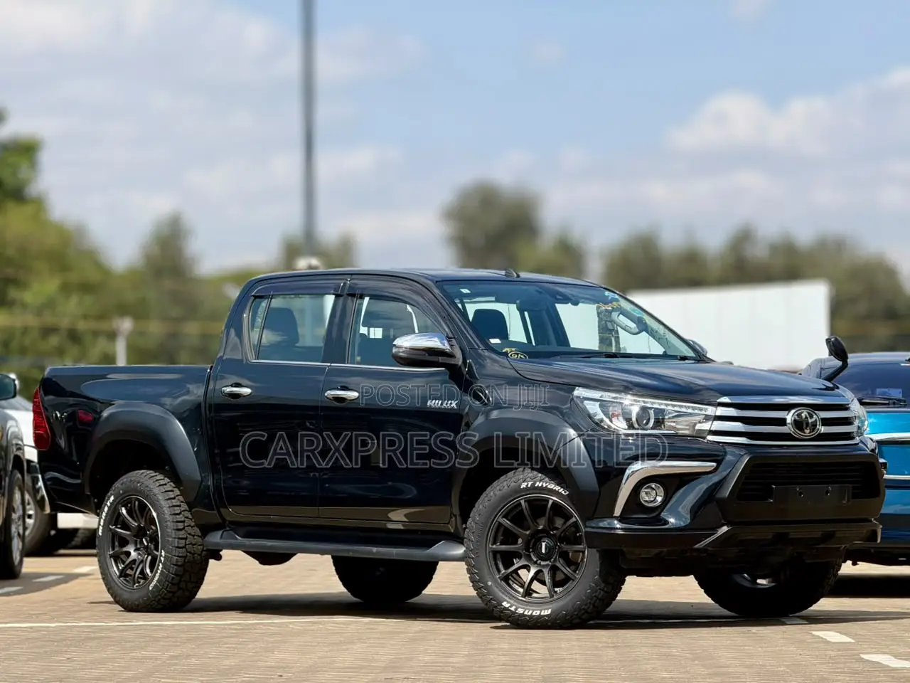Toyota Hilux 2019 Black