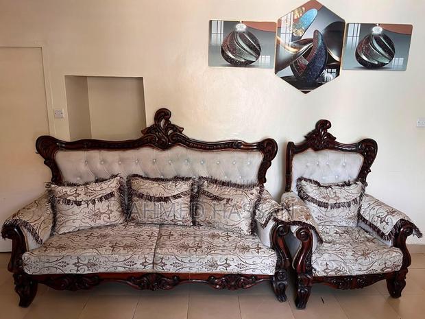 Royal Classic Sofa Set - thumbnail 6