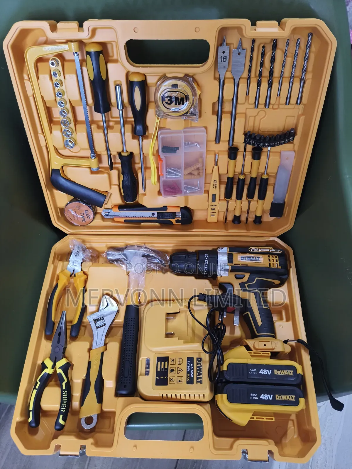 Cordless Drill Set