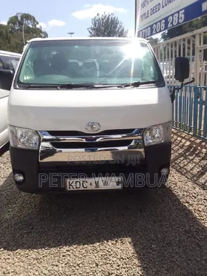 Toyota Grand HiAce 2014 White