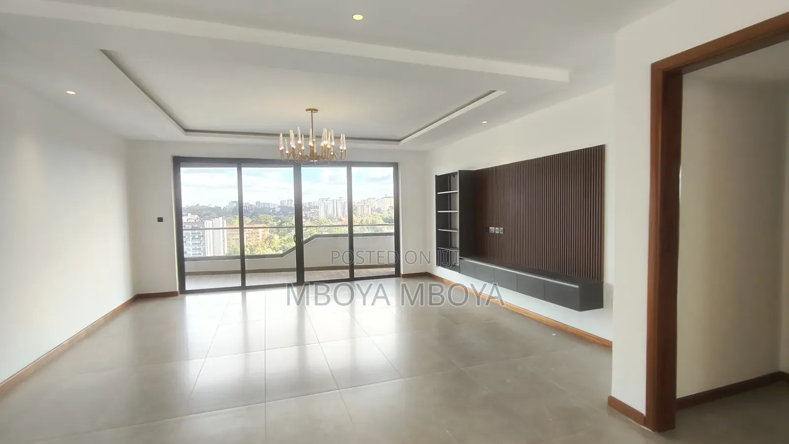 4bdrm Apartment in Riverside, Raphta Road Area for rent