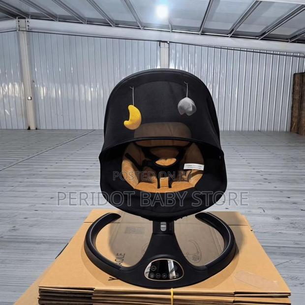 Electric Baby Swing / Glider / Cradle With Music / Baby Rocker Bouncer
