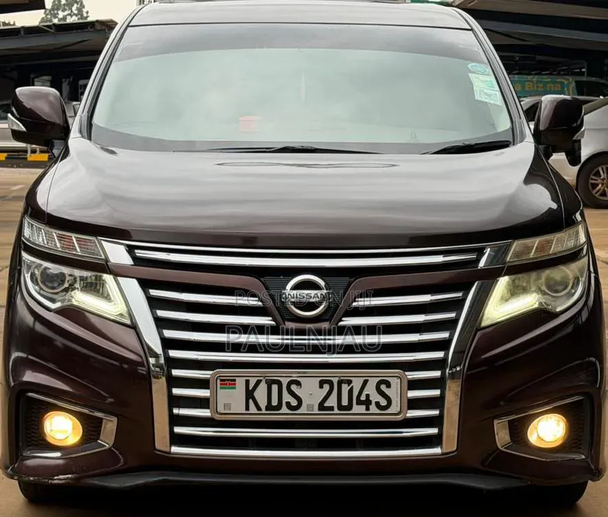 Nissan Elgrand 2017 Black
