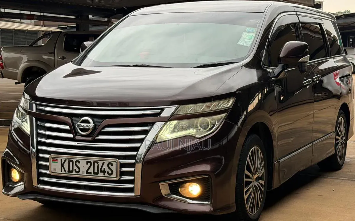 Nissan Elgrand 2017 Black