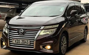 Nissan Elgrand 2017 Black
