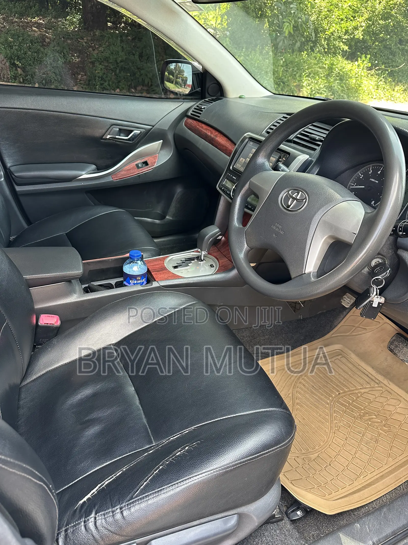 Toyota Premio 1.8 AWD 2013 White