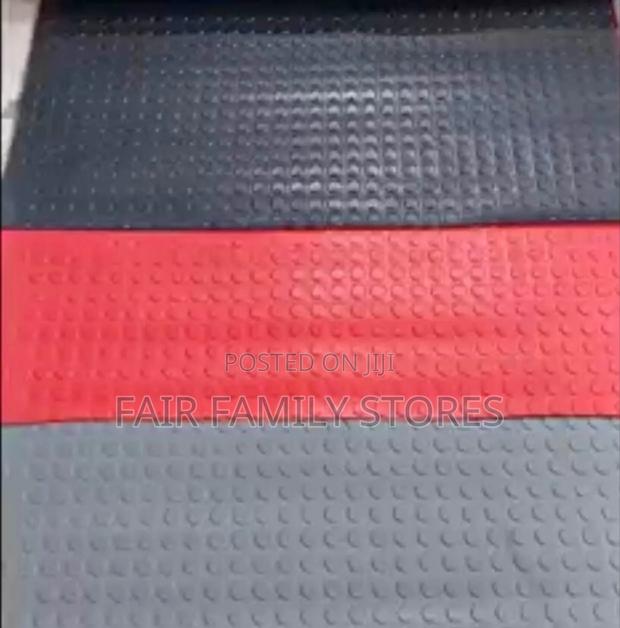 Rubber Coin Mat 3mm 1.2 by 10m - thumbnail 2