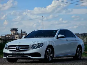 Mercedes-Benz E220 2018 White