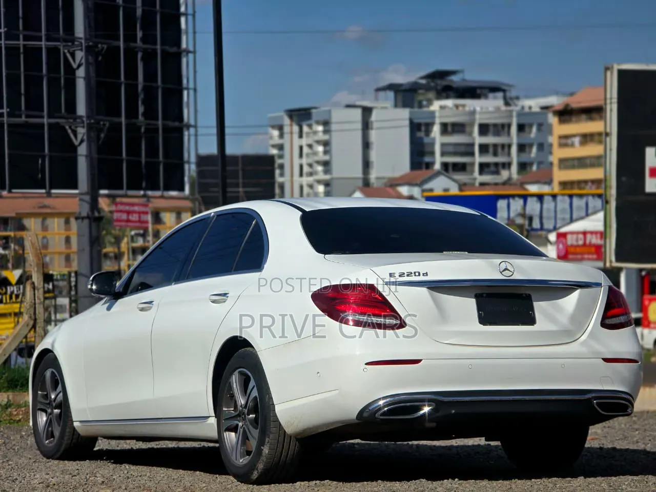 Mercedes-Benz E220 2018 White