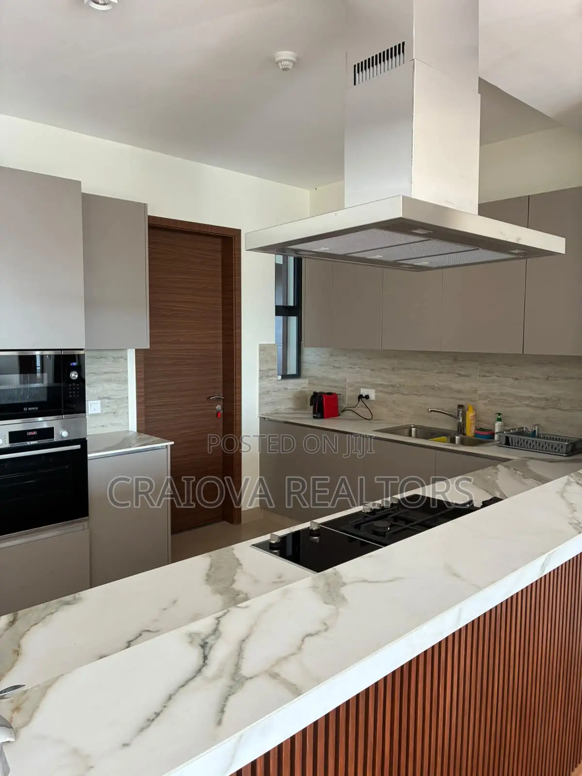 Furnished 2bdrm Apartment in Riverside Drive for rent
