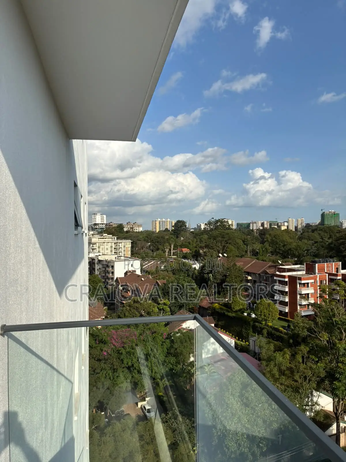 Furnished 2bdrm Apartment in Riverside Drive for rent