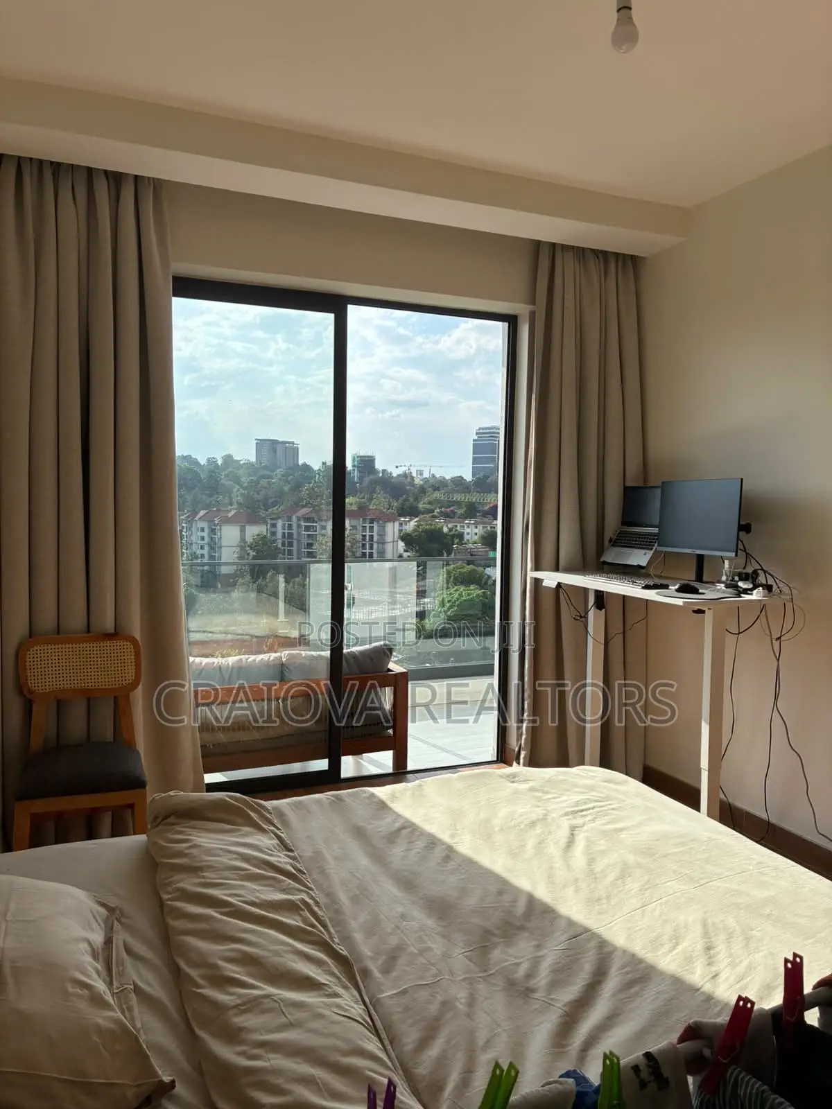 Furnished 2bdrm Apartment in Riverside Drive for rent