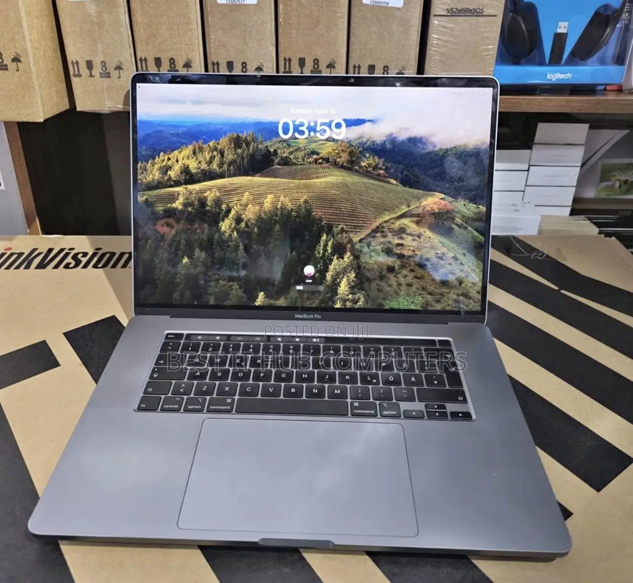 Laptop Apple MacBook Pro 2019 32GB Intel Core i9 SSD 512GB