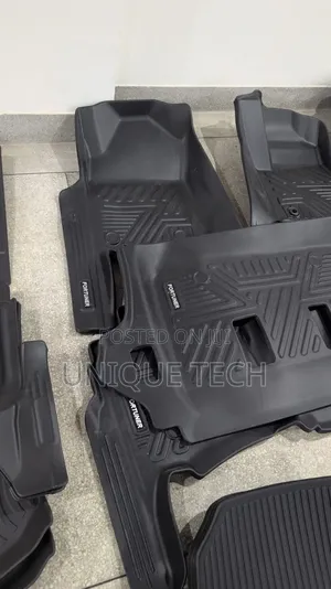 Toyota Fortuner 5d Floor Mats