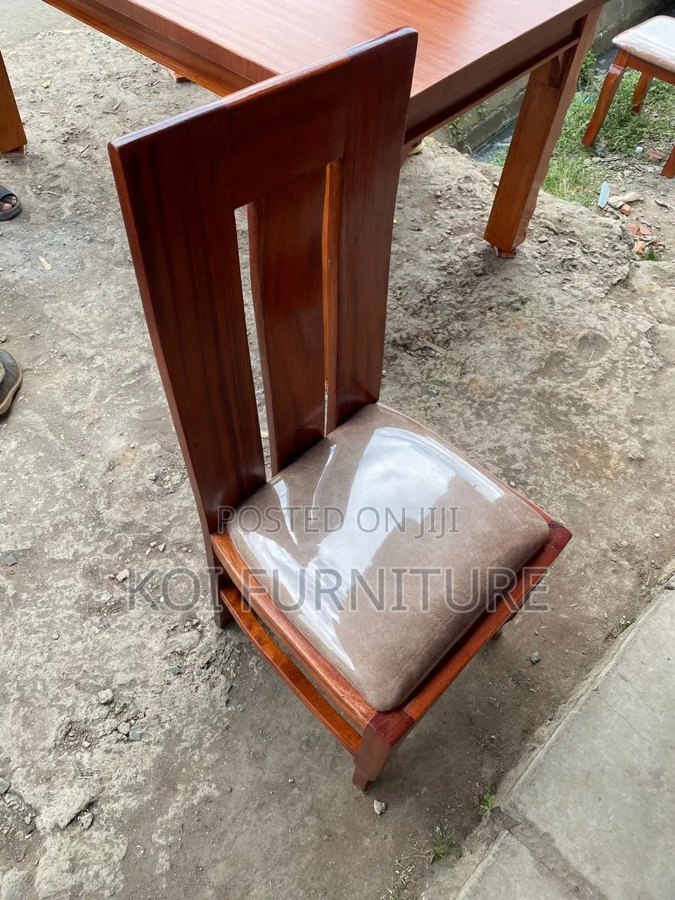 Dining Set; Six Seaters Dining Set