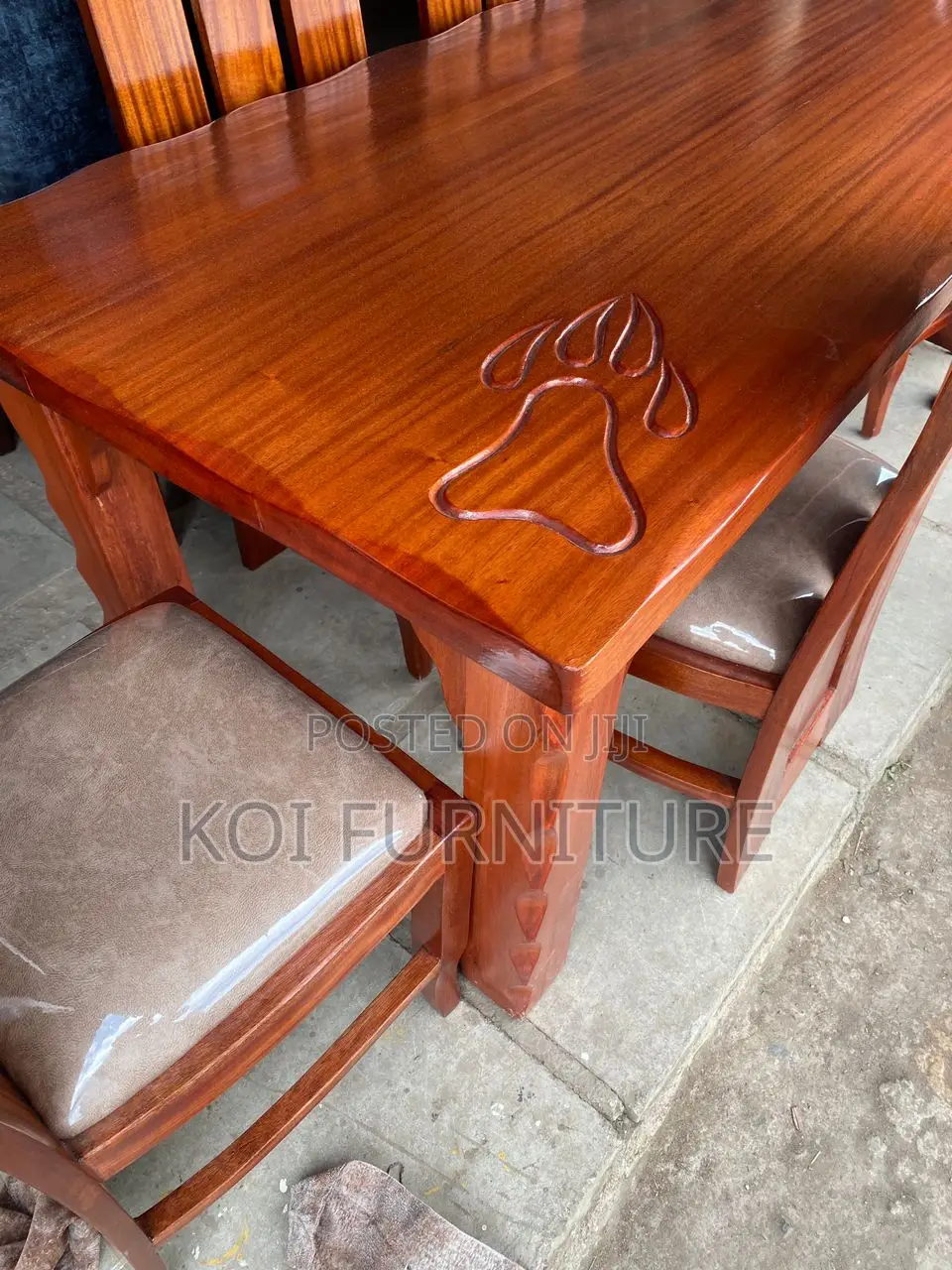 Dining Set; Six Seaters Dining Set