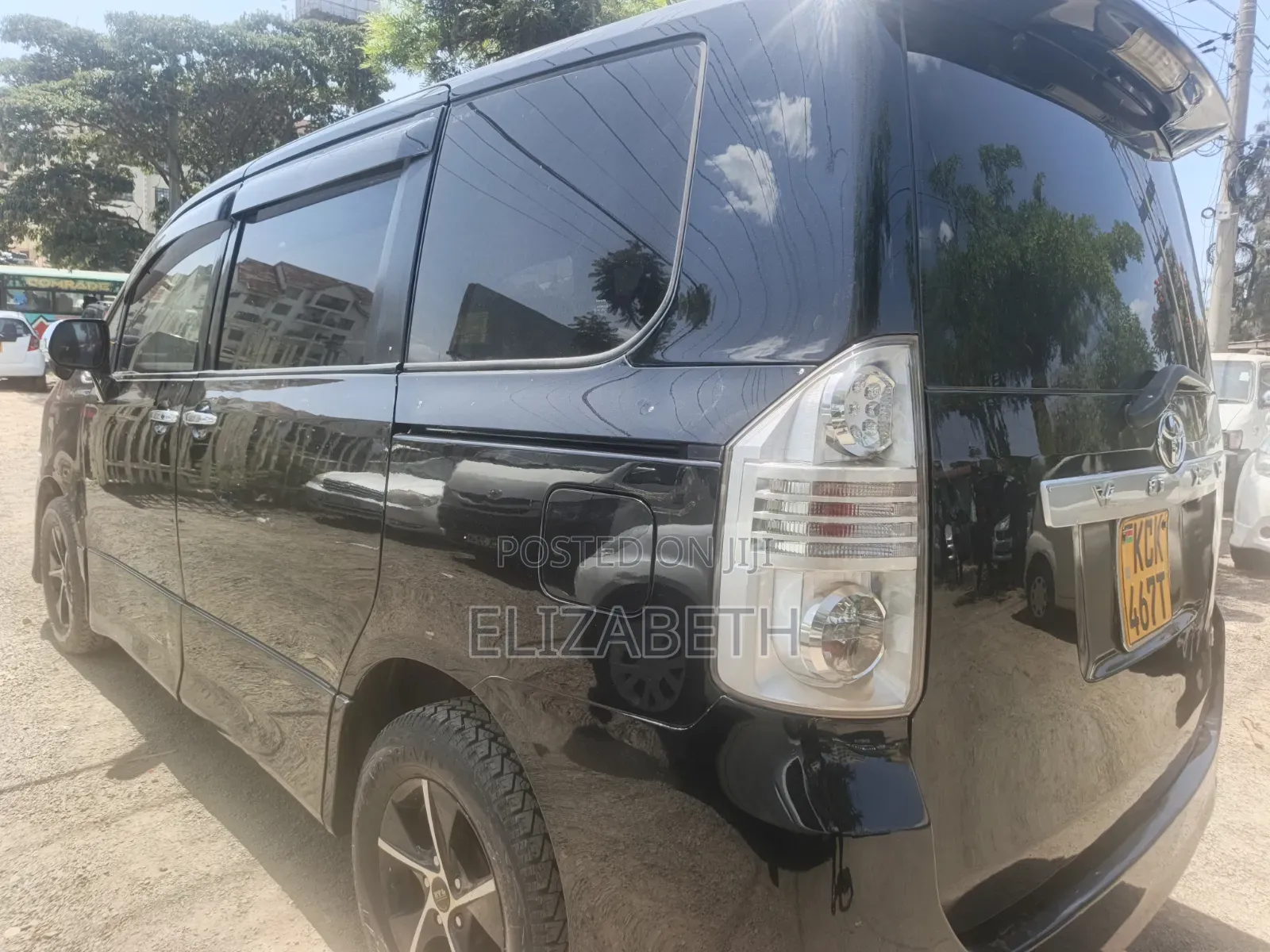 Toyota Voxy 2009 Black