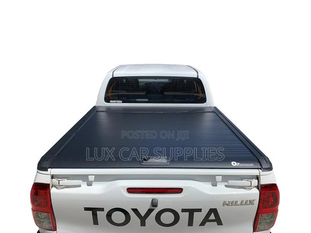 Toyota Hilux Manual Roller Shutter Cover Tonneau Hard Lid 2015 -