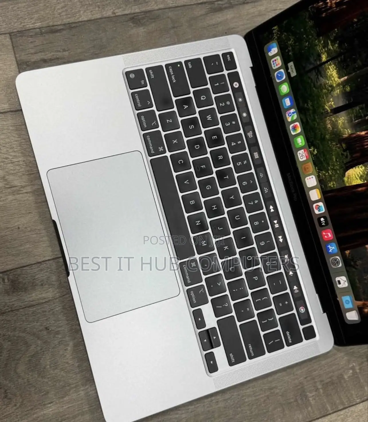 Laptop Apple MacBook Pro 2020 M1 16GB Apple M1 SSD 512GB