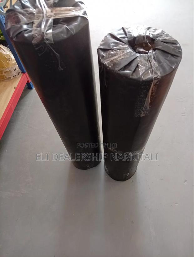 Heavy-Duty Black Polyethylene Roll for Damp Proofing - thumbnail 2