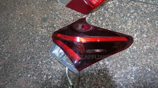 Auris 2016 Taillights