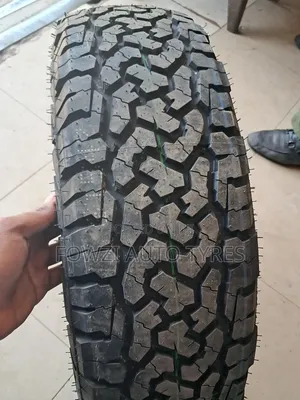 185/70/14 Comforser Cf1100