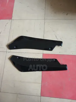 Car Rear Bumper Diffuser – Universal Sporty Bumper Lip Diffuser