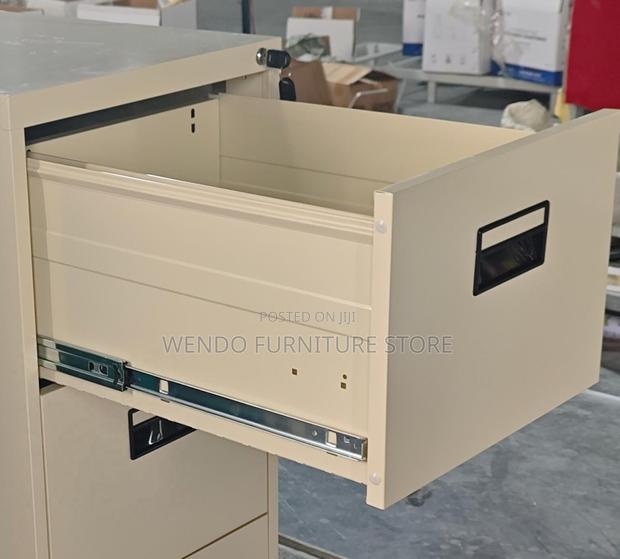 Office Cabinet; Three Drawers Steel Filing Cabinet - thumbnail 9