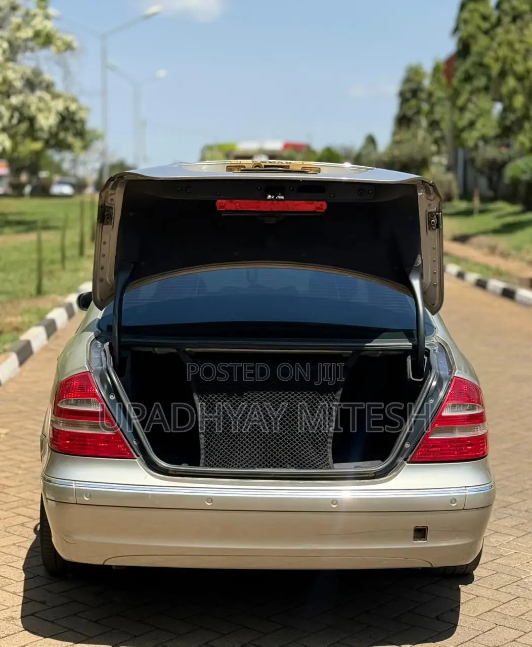 Mercedes-Benz E240 2005 Silver