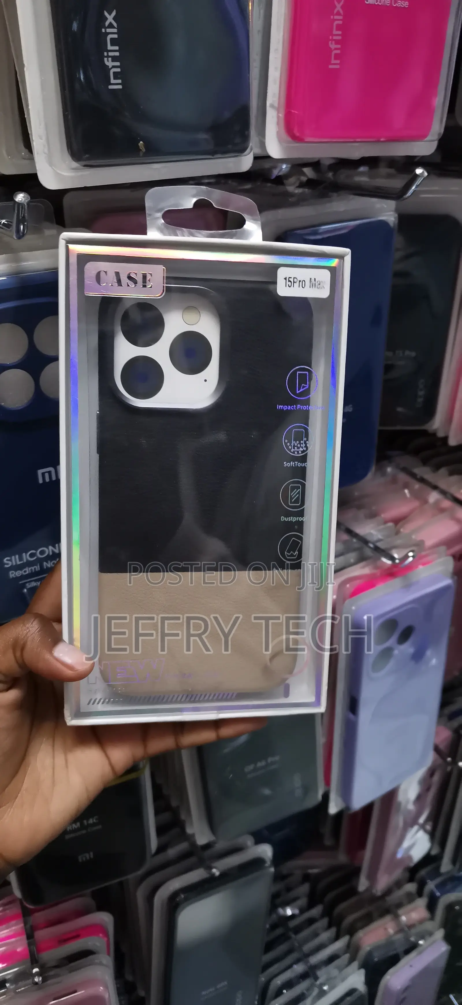 iPhone 15 Pro Max, Dual-Tone Vegan Leather and Suede-Finish Case