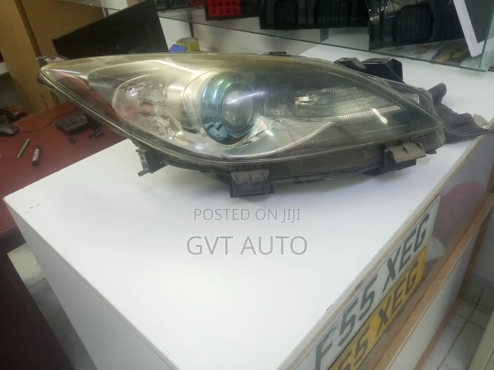 Mazda Axela 2009-2012 Xenon Headlights