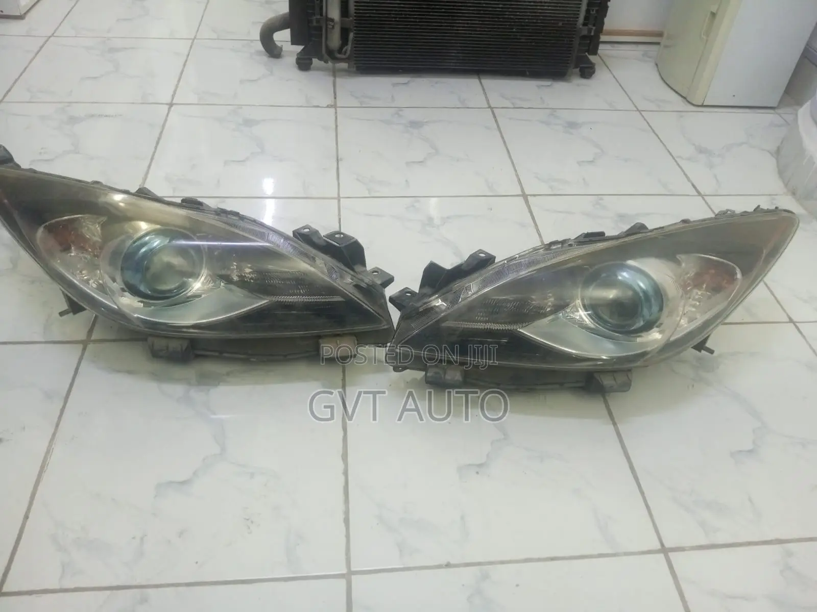 Mazda Axela 2009-2012 Xenon Headlights