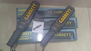 Ultra-sensitive Garrett Super Scanner Metal Detector