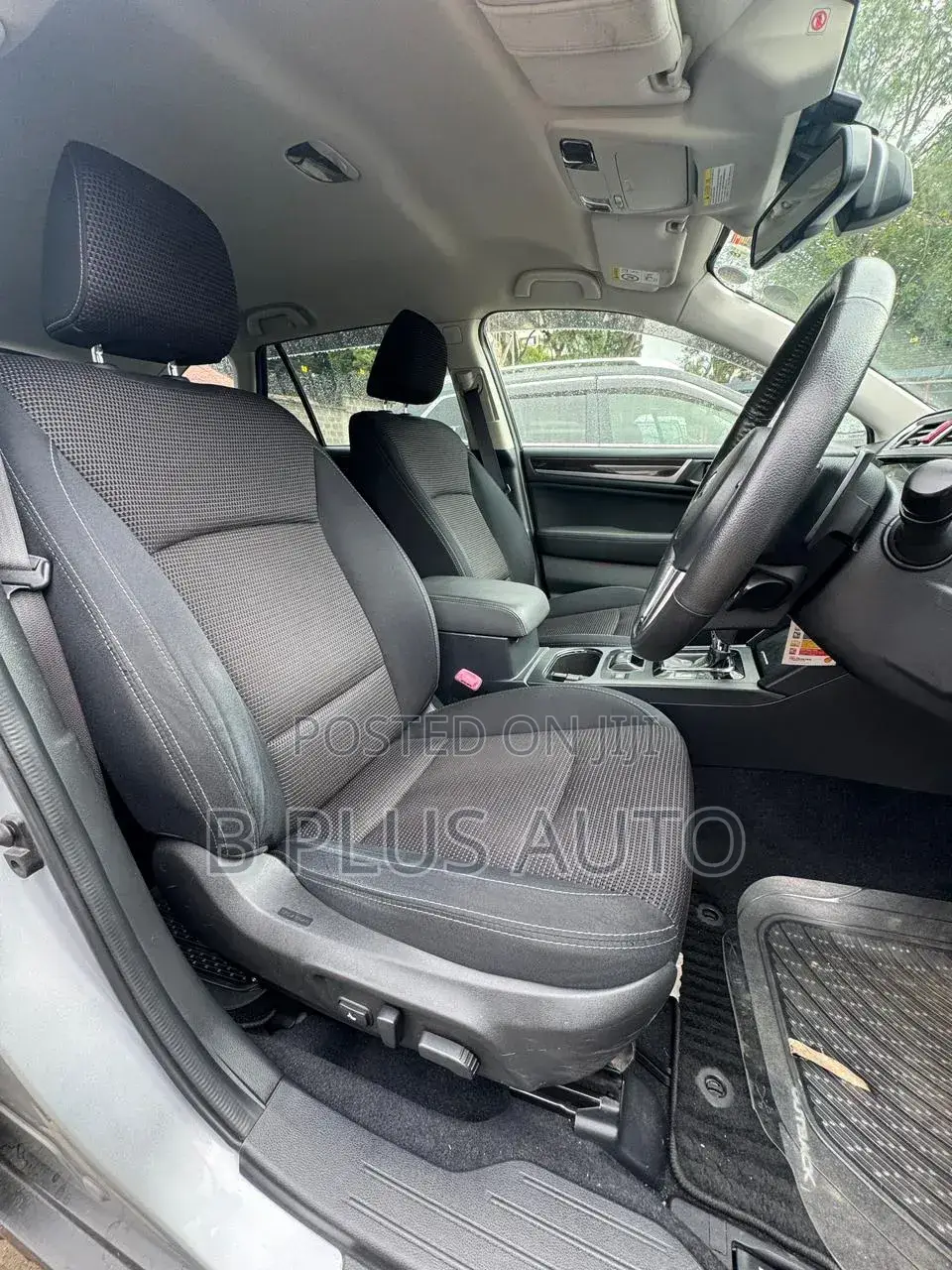 Subaru Outback 2017 Silver