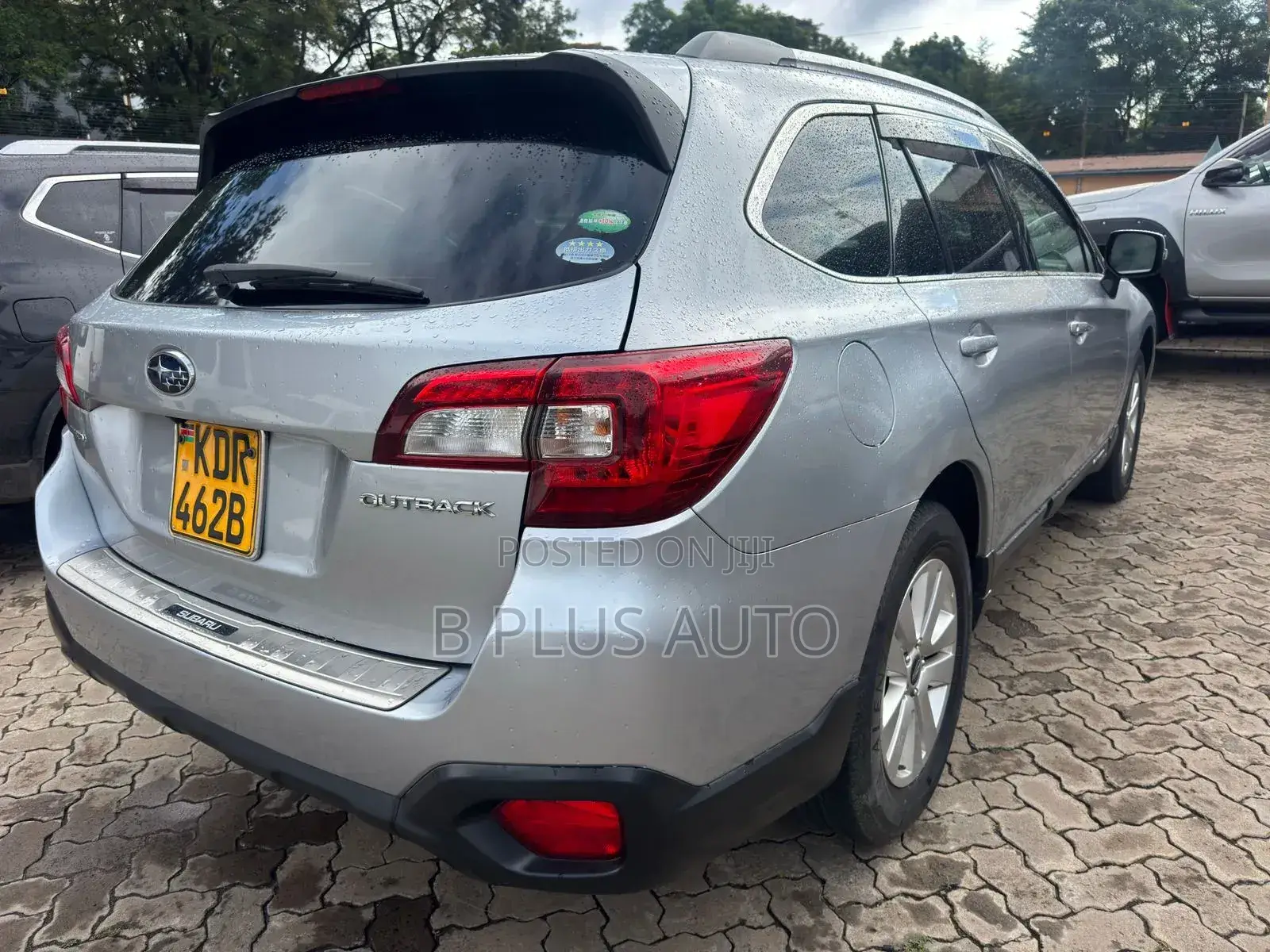 Subaru Outback 2017 Silver
