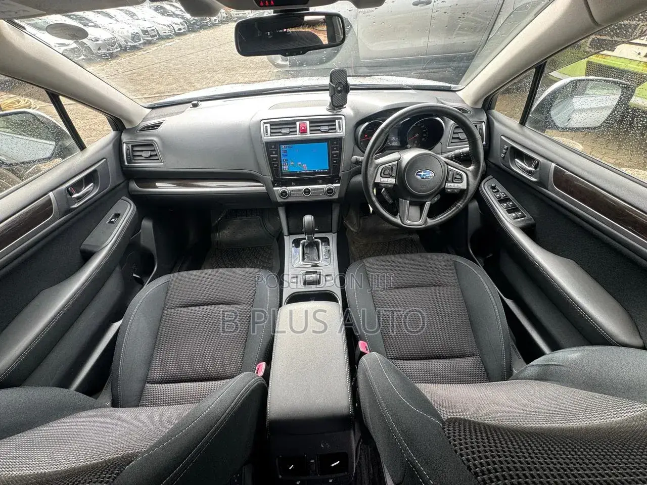Subaru Outback 2017 Silver