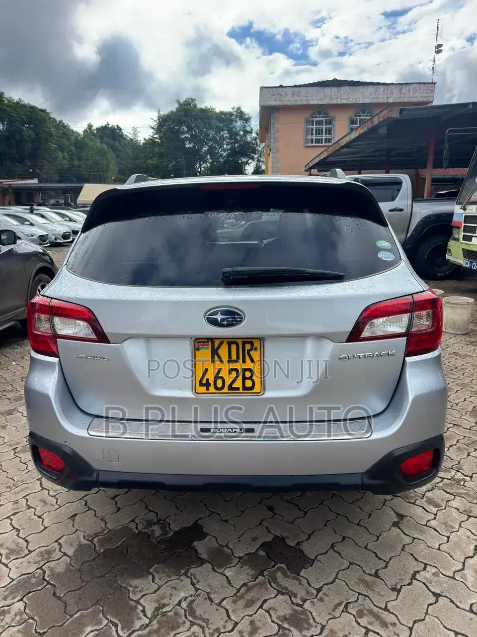 Subaru Outback 2017 Silver