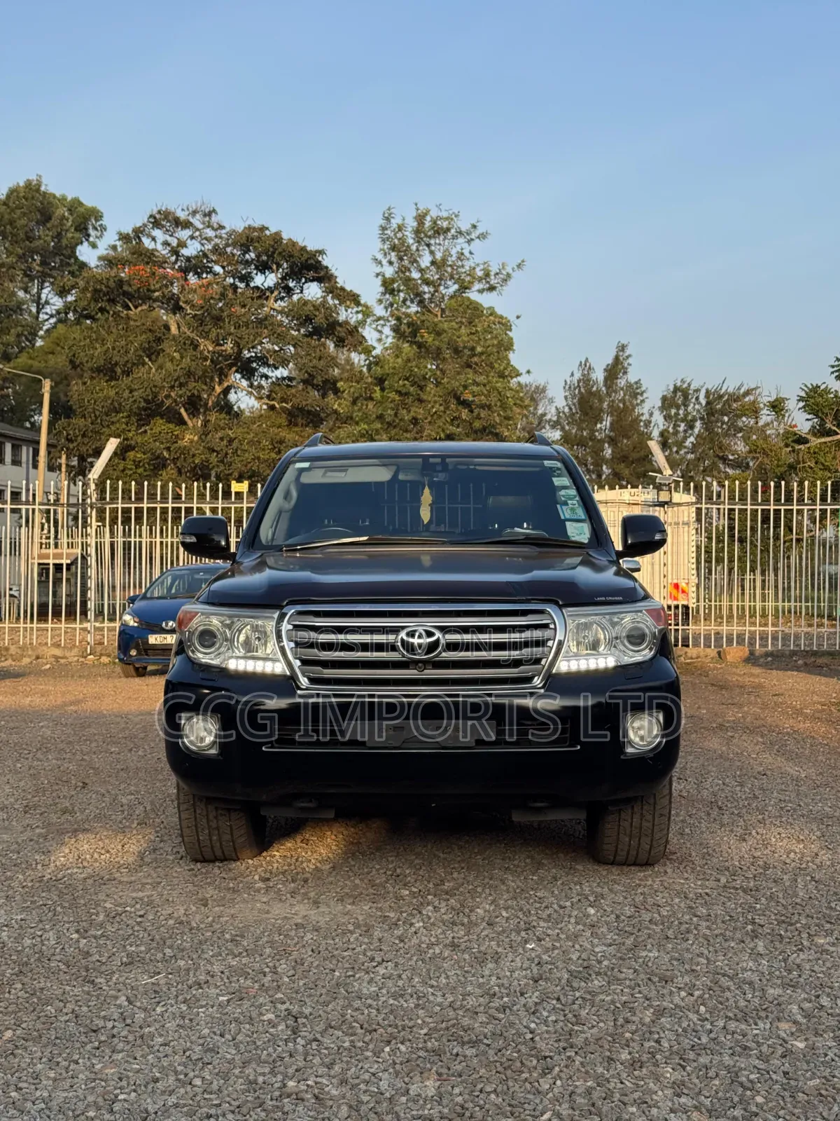Toyota Land Cruiser 2013 Black