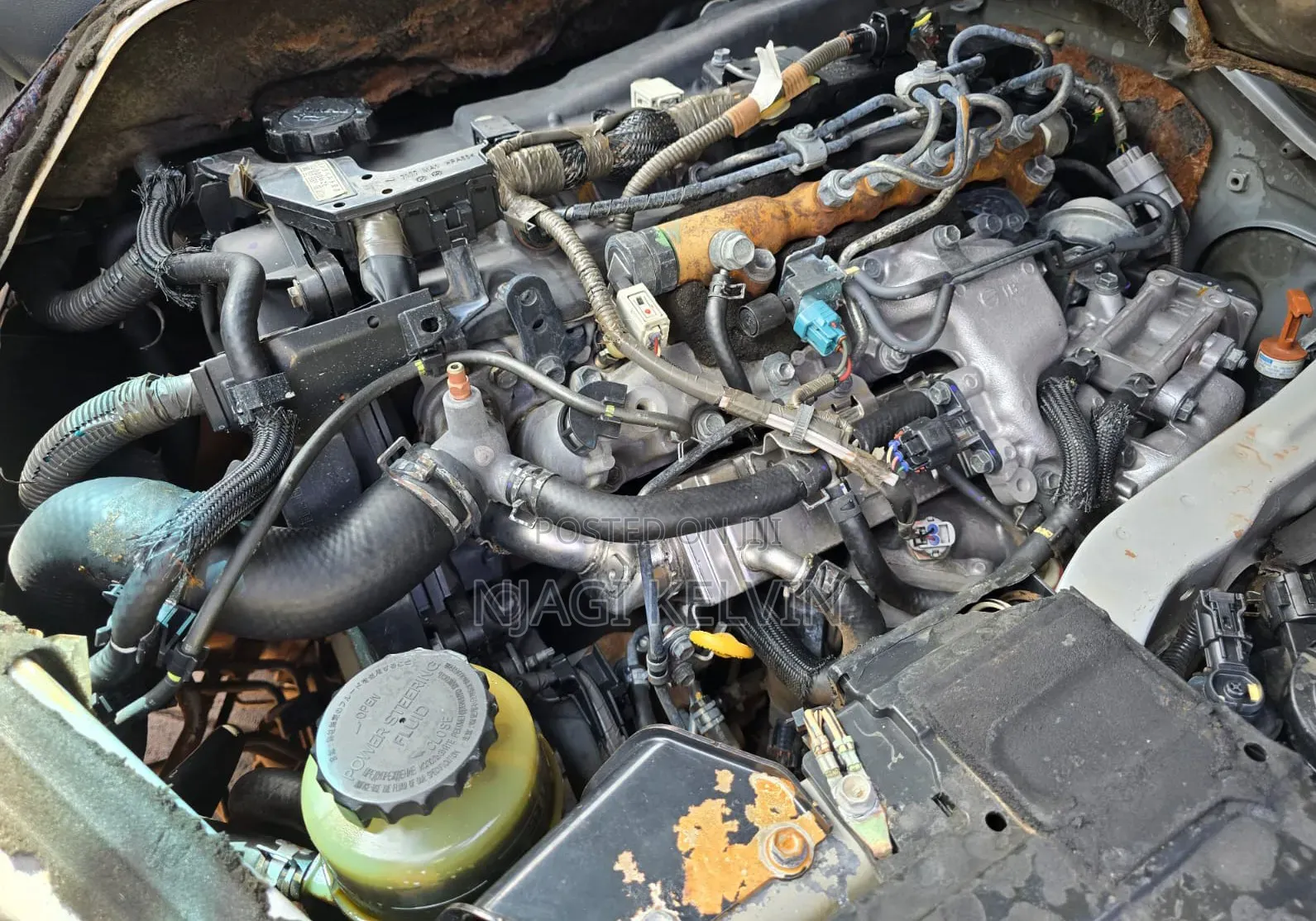 Toyota HiAce 2015 Silver