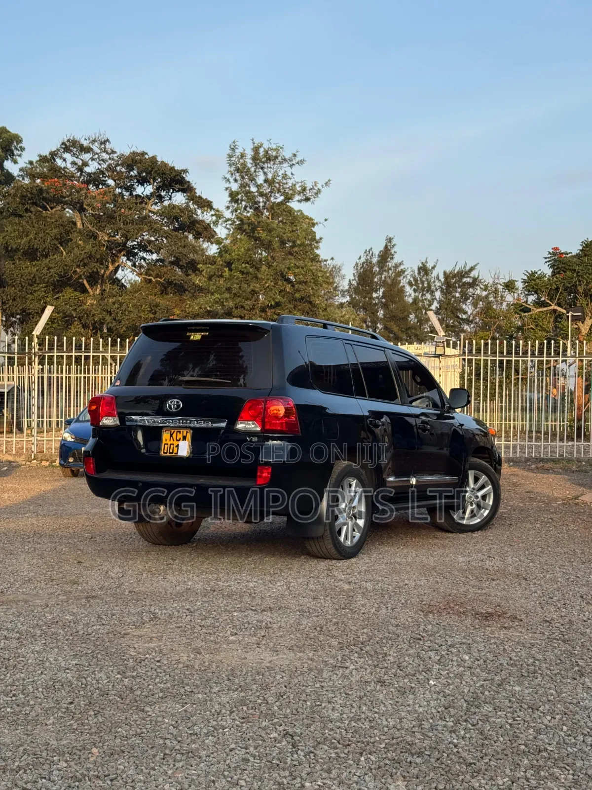 Toyota Land Cruiser 2013 Black