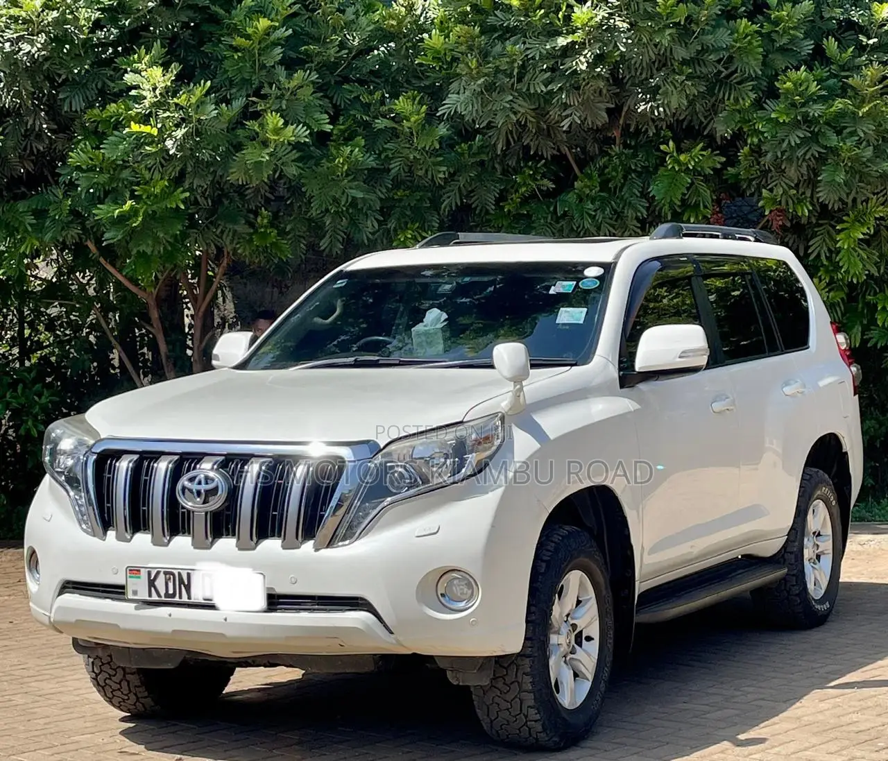 Toyota Land Cruiser Prado 2.8 2017 White
