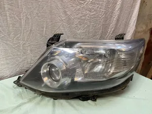 Toyota Headlight Fortuner Model 2012
