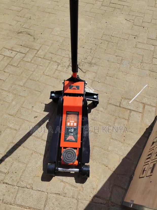 Trolley Jack Machine 5tns With Latest Technology Sunshine