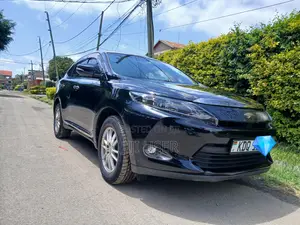 Toyota Harrier 2017 Black