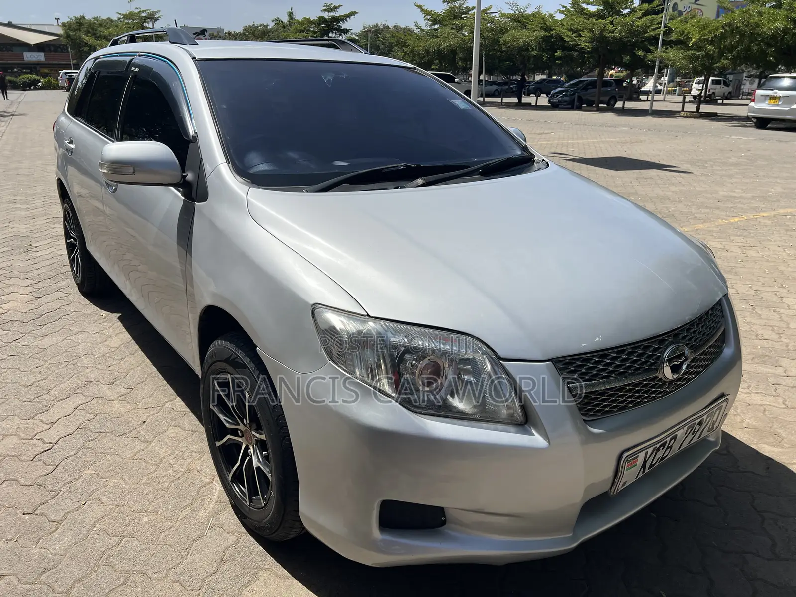 Toyota Corolla Fielder 2009 Silver