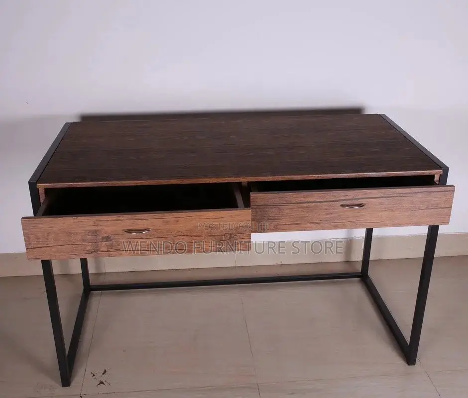 Office Desk; Wooden Home Office Desk With Lockable Drawers