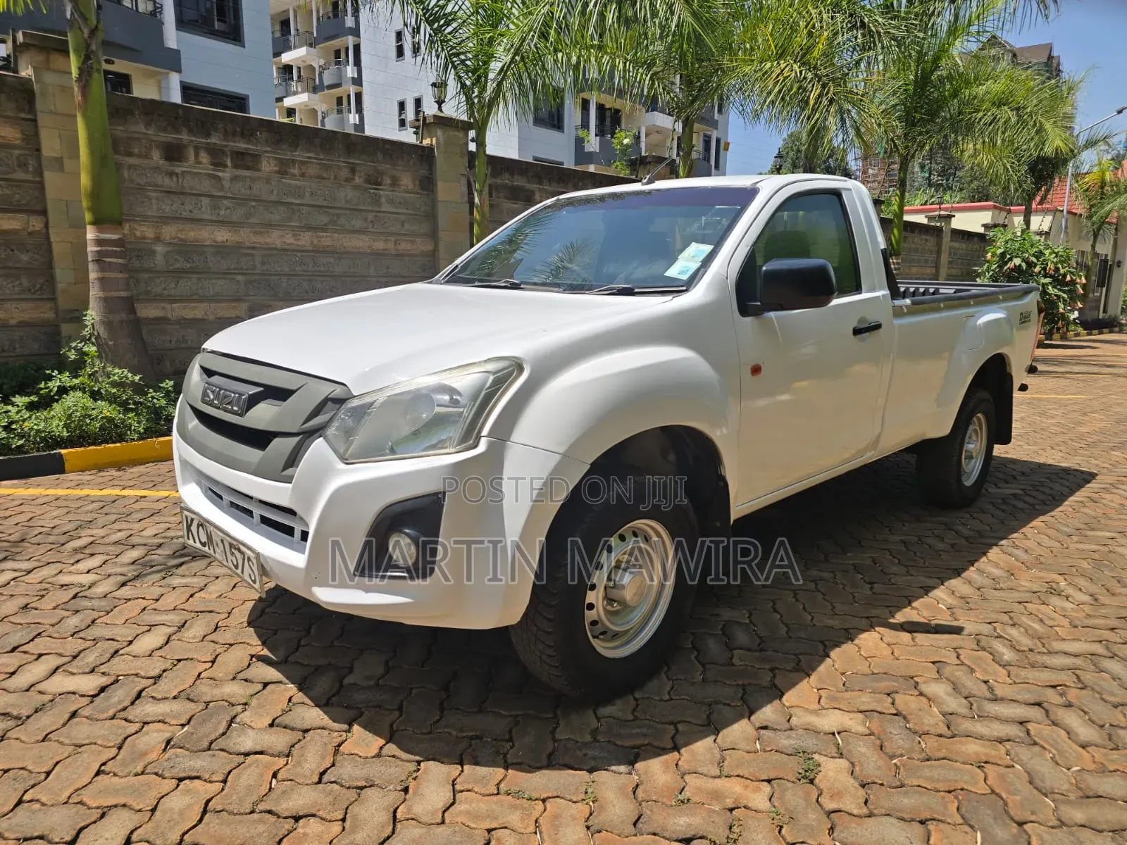 Isuzu D-MAX 2017 White