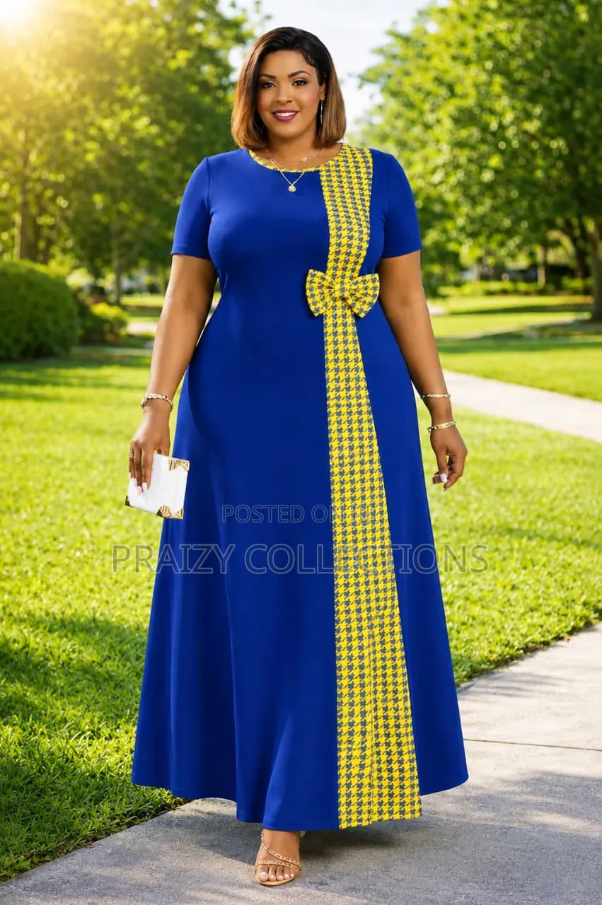 Maxi With a Checked Detail Dress