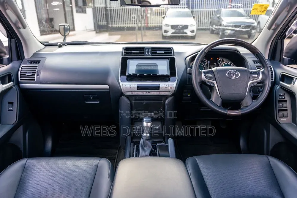 Toyota Land Cruiser Prado 2020 Black