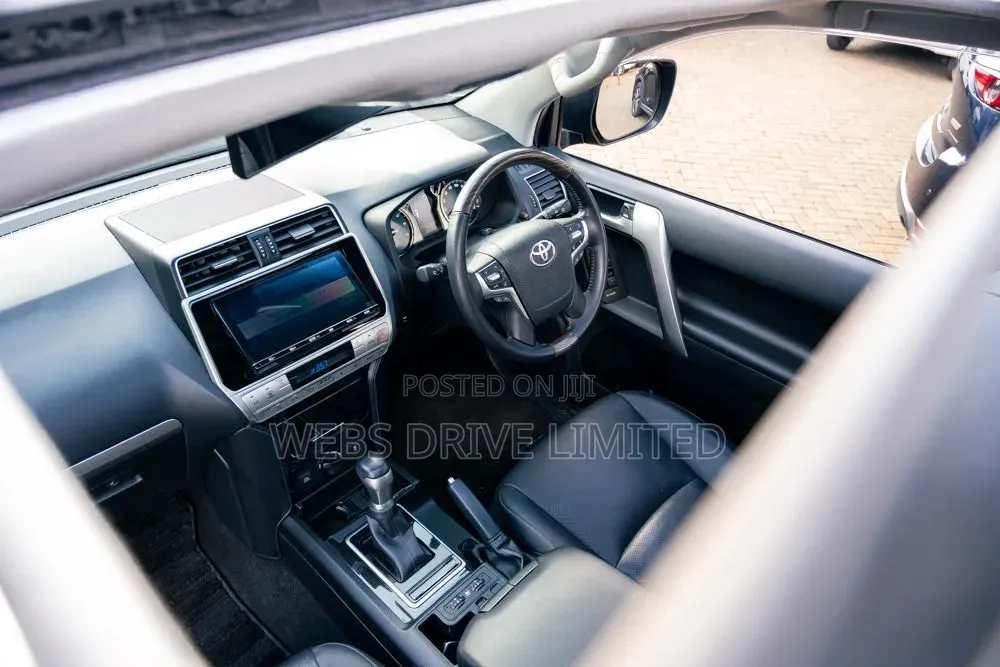 Toyota Land Cruiser Prado 2020 Black